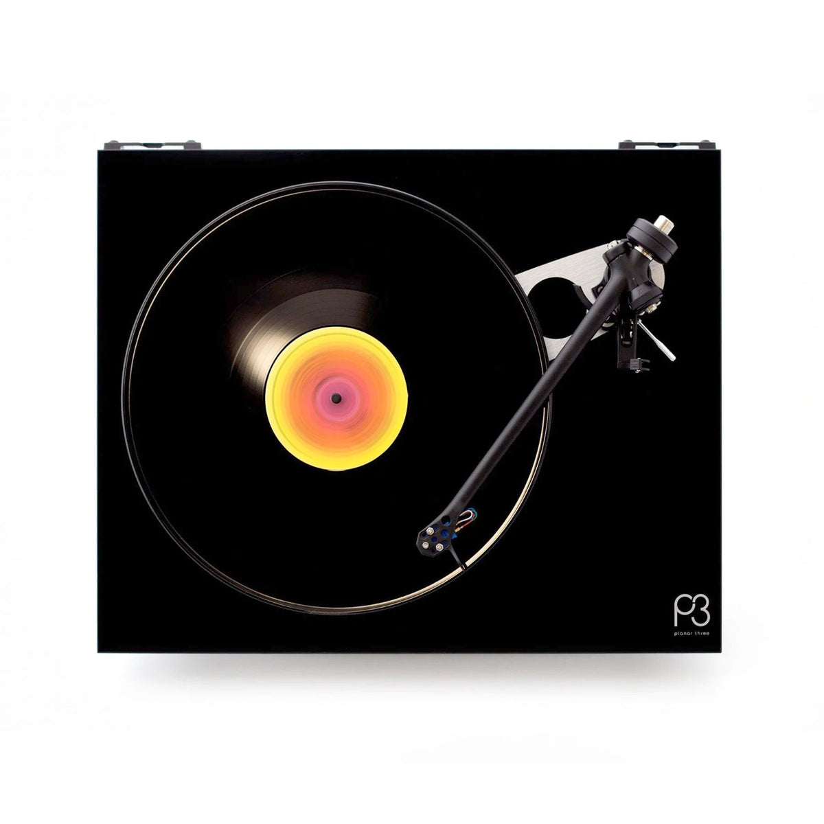 Rega: Planar 3 Turntable w/ Cartridge